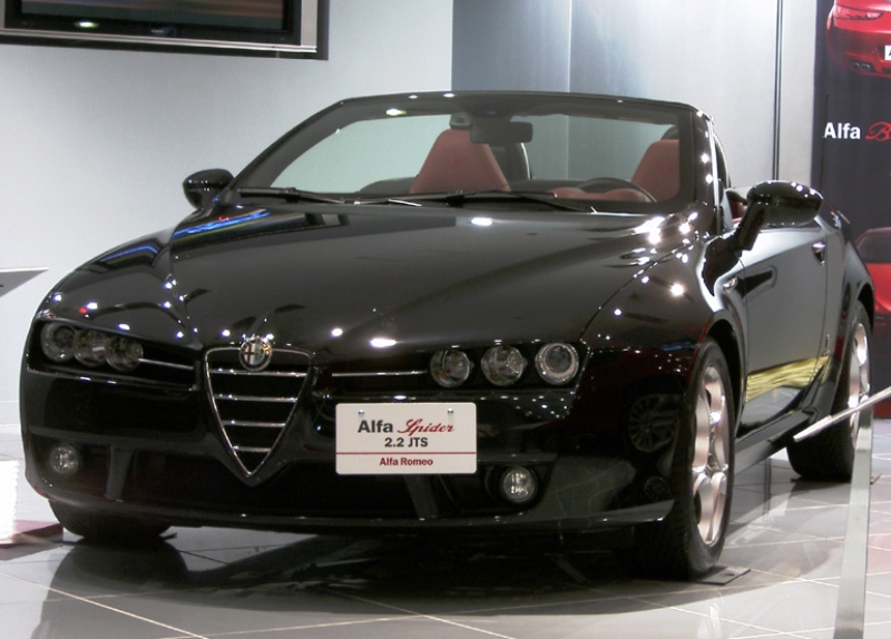 Alfa Romeo Spider 16